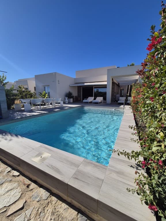 modern villa with home automation 350m from La Finca golf course
