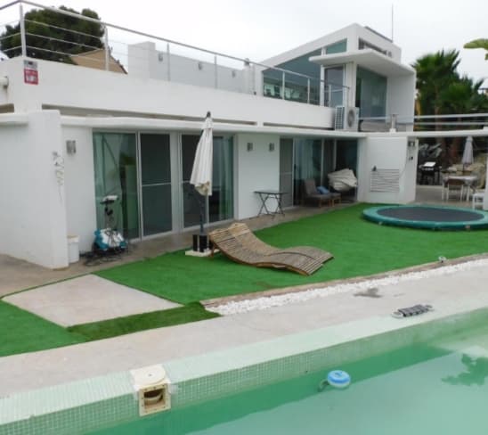 Excellent independent single-family Villa with a 911m plot - Mutxamel Tangel